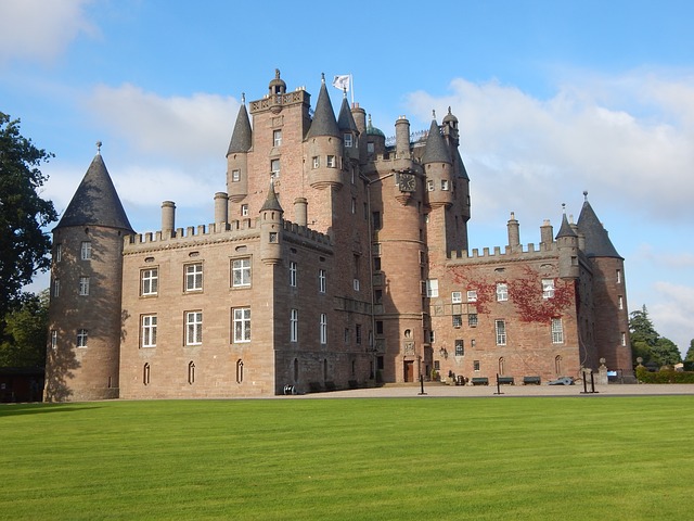 glamis castle scotland